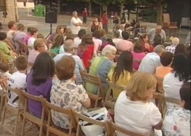 El lobo en el sillón (teatro al aire libre)