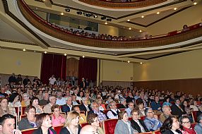Llenos increíbles en las presentaciones de libros